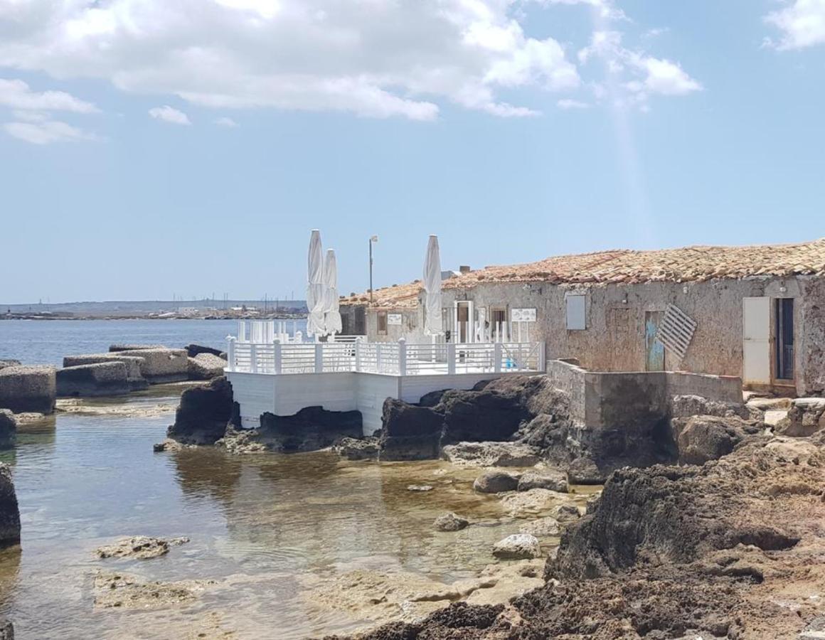 La Casa Sulla Spiaggia Marzamemi Exteriér fotografie